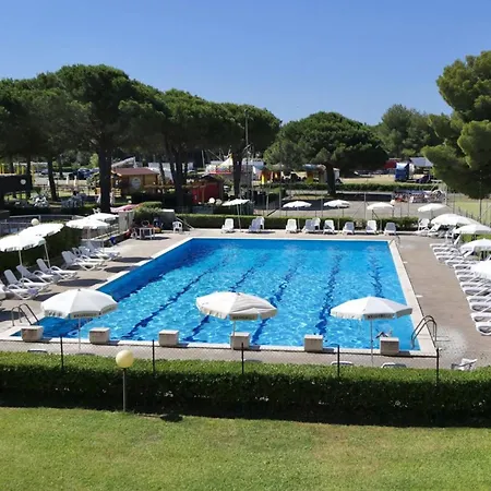 Isa-melograni 4 Beds With Common Swimming Pool 350 Mt From The Sea