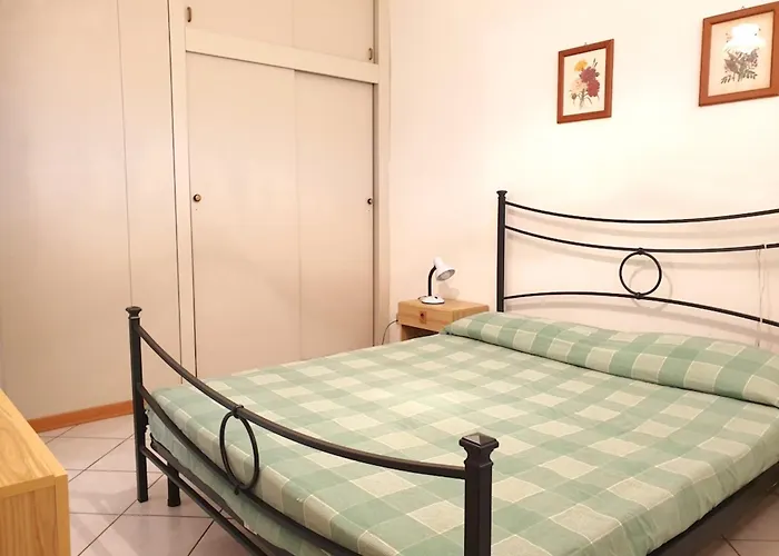 Isa-melograni 4 Beds With Common Swimming Pool 350 Mt From The Sea Marina Di Bibbona